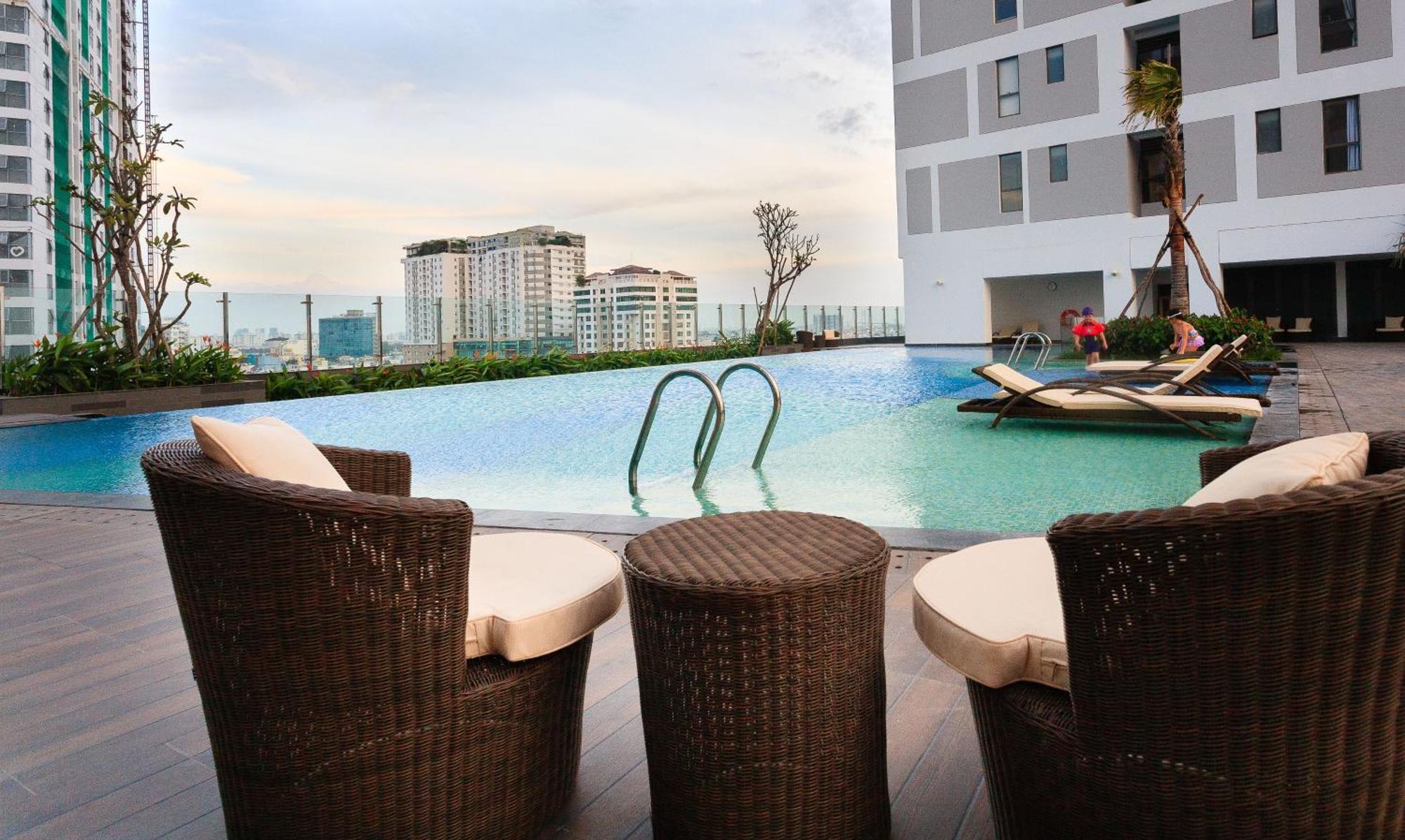Rem Rivergate Garden Pool Signature - Free 4G Sim For 3 Nights Booking Ho-Chi-Minh-Stadt Exterior foto