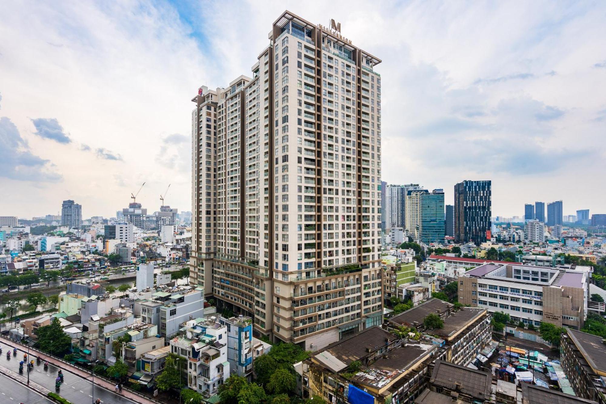 Rem Rivergate Garden Pool Signature - Free 4G Sim For 3 Nights Booking Ho-Chi-Minh-Stadt Exterior foto
